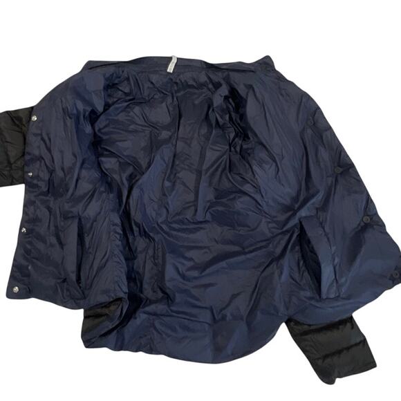 Athleta Black/Blue Puffer Jacket Women's Size M Removeable Hood Inside Pockets - Picture 9 of 11